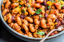 One Pot Vegan Chili Mac