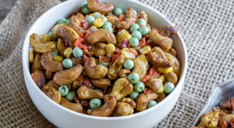 Curried Cashew and Veggie Trail Mix